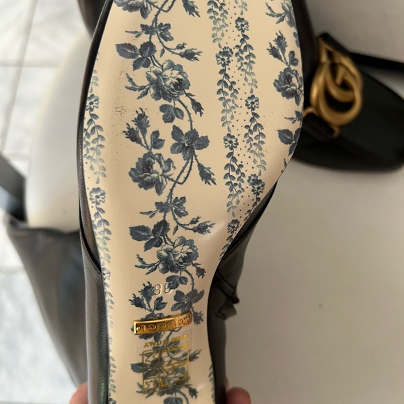 Gucci ! These are honestly the perfect black boot! Its fall lets do this ! 🥰 - Picture 11 of 11